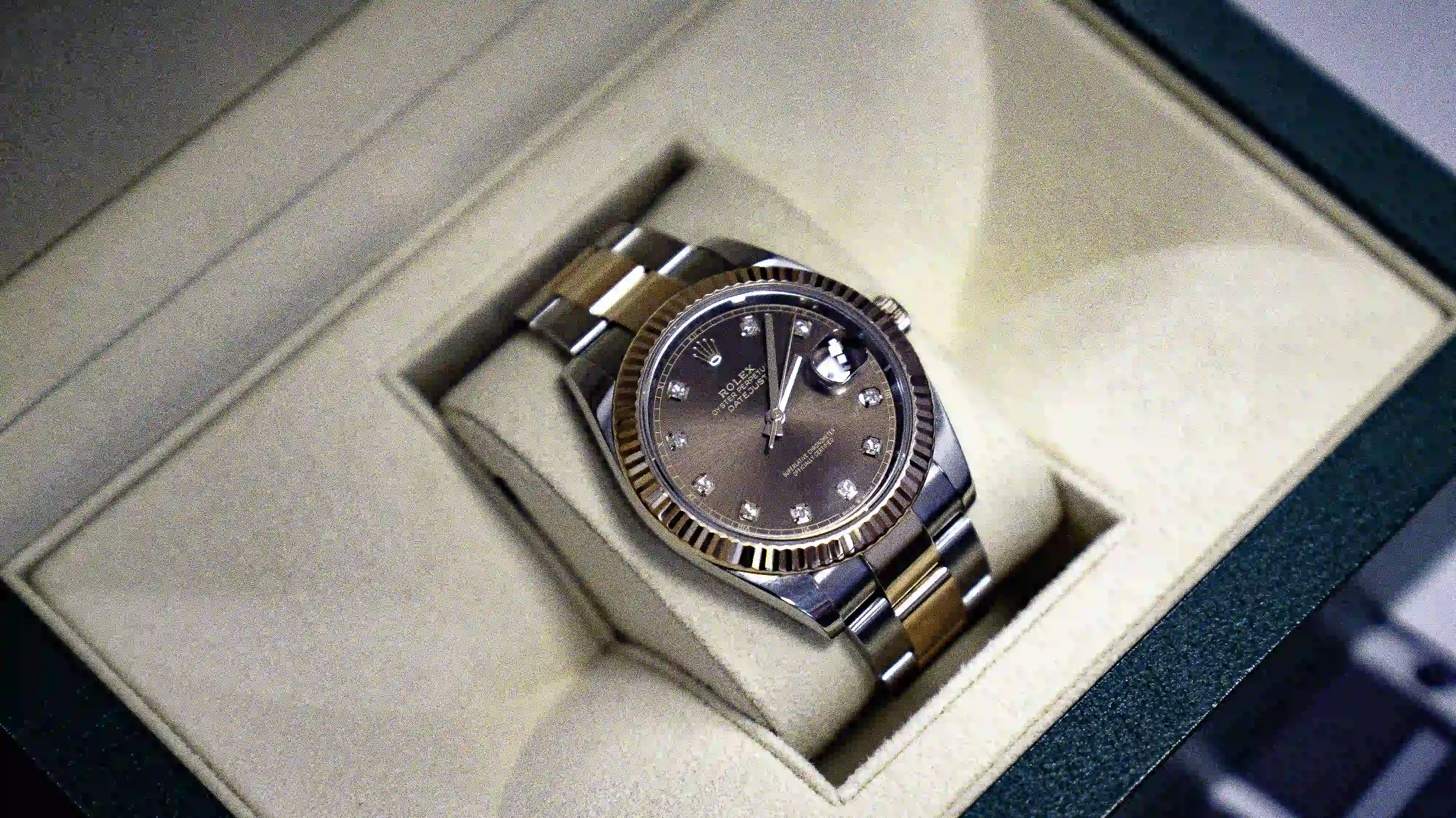 Rolex in case